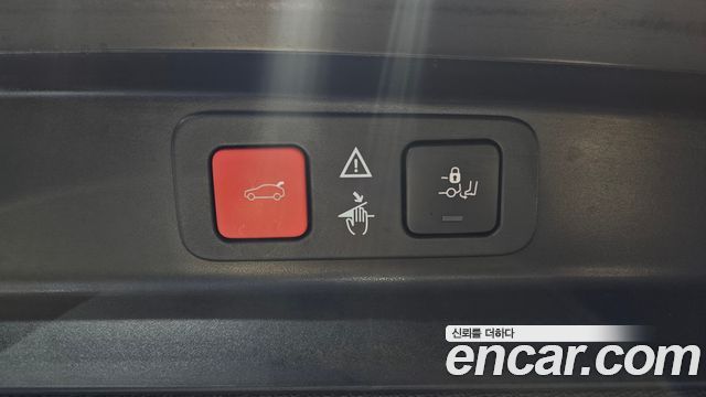 Peugeot 5008 (II) 1.2 Pure Tech GT 2024 — фото 39