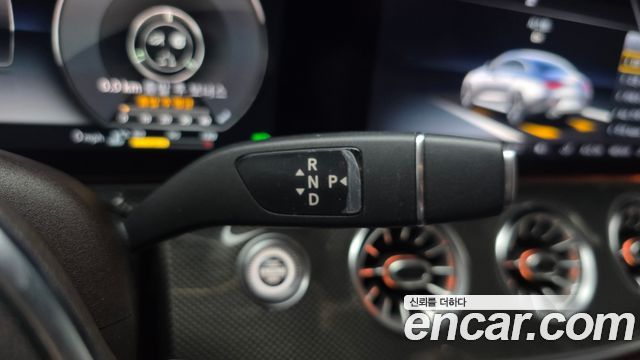 Mercedes-Benz CLS-Class (C257) CLS400d 4MATIC AMG Line 2019 — фото 9