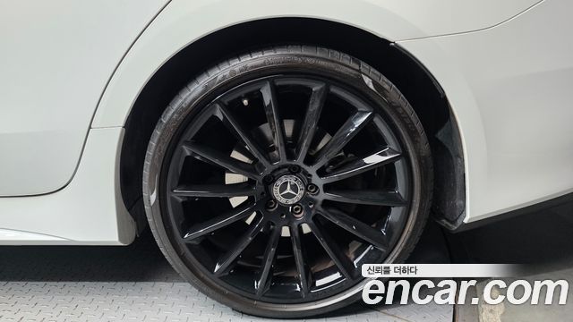 Mercedes-Benz CLS-Class (C257) CLS400d 4MATIC AMG Line 2019 — фото 21