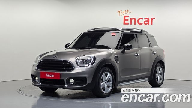MINI Cooper Countryman Standard 2nd 2019 — фото 1