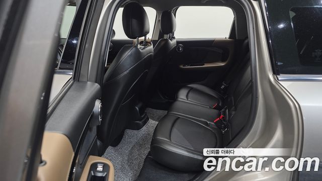 MINI Cooper Countryman Standard 2nd 2019 — фото 12