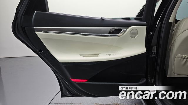 Hyundai Grandeur Hybrid (IG) Le Blanc 2023 — фото 25