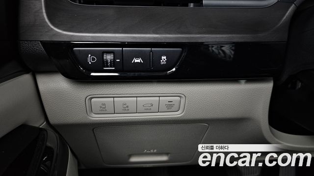 Kia Carnival (IV) Gasoline 9-Seater Signature 2021 — фото 15