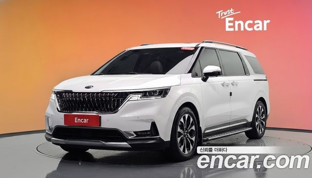Kia Carnival (IV) Gasoline 9-Seater Signature