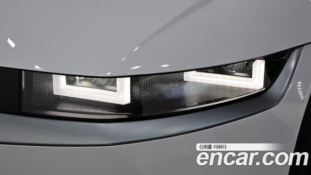 Hyundai Ioniq 5 Long range Commercial Long Range Package 2023 — фото 22