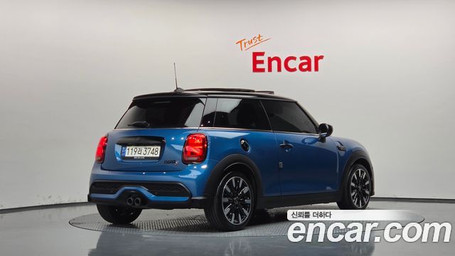 MINI Cooper S Classic Third Generation 2023 — фото 2