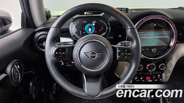 MINI Cooper S Classic Third Generation 2023 — фото 14