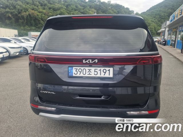 Kia Carnival (IV) Diesel 9-Seater Prestige 2023 — фото 4