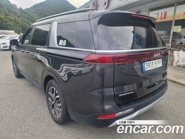 Kia Carnival (IV) Diesel 9-Seater Prestige 2023 — фото 5