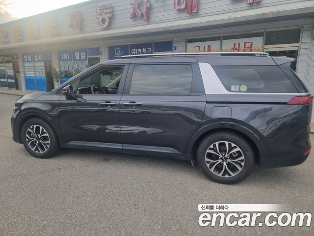 Kia Carnival (IV) Diesel 9-Seater Prestige 2023 — фото 6