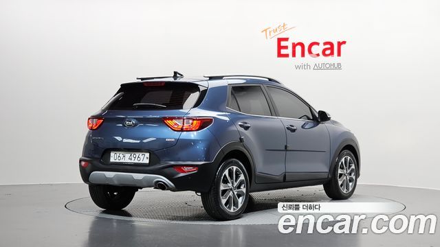 Kia Stonic 1.0 Turbo Prestige 2019 — фото 2
