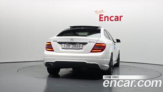 Mercedes-Benz C-Class (W204) C220 CDI Coupe 2013 — фото 4