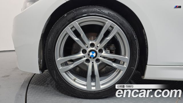 BMW 3 Series (F30) 320d M Performence Edition 2015 — фото 5