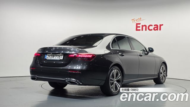 Mercedes-Benz E-Class (W213) E250 Avantgarde 2021 — фото 2