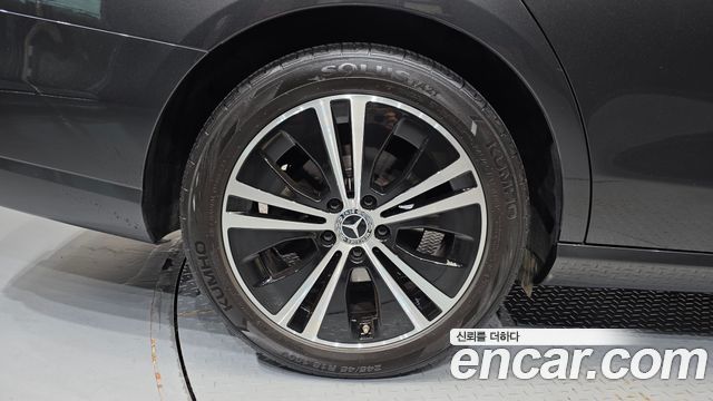 Mercedes-Benz E-Class (W213) E250 Avantgarde 2021 — фото 21