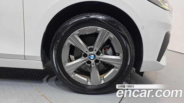 BMW 2 Series Active Tourer (U06) 220i Advantage 2023 — фото 5