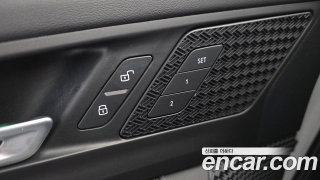 BMW 2 Series Active Tourer (U06) 220i Advantage 2023 — фото 28