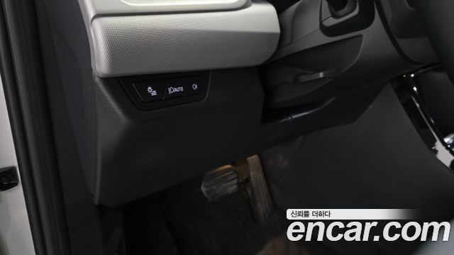 BMW 2 Series Active Tourer (U06) 220i Advantage 2023 — фото 29