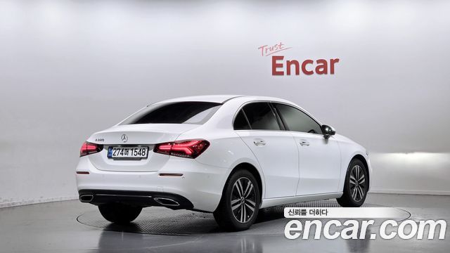 Mercedes-Benz A-Class (W177) A220 Sedan 2022 — фото 2