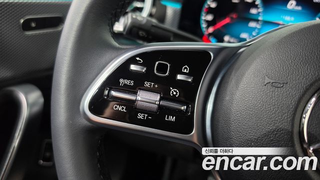 Mercedes-Benz A-Class (W177) A220 Sedan 2022 — фото 19
