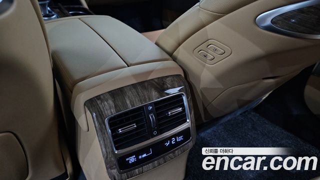 Kia K9 3.8 GDI AWD Platinum 2021 — фото 30