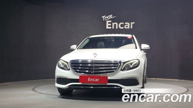 Mercedes-Benz E-Class (W213) E300 4MATIC Exclusive 2020 — фото 3