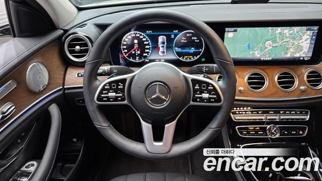 Mercedes-Benz E-Class (W213) E300 4MATIC Exclusive 2020 — фото 13