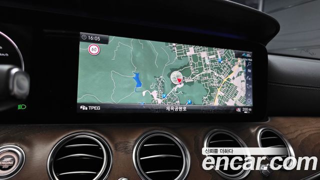 Mercedes-Benz E-Class (W213) E300 4MATIC Exclusive 2020 — фото 14