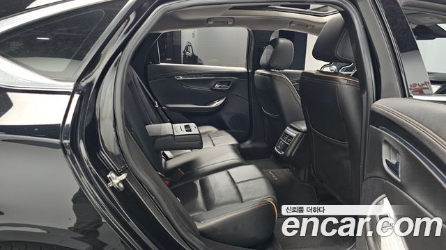 Chevrolet Impala 3.6 Premier 2018 — фото 12
