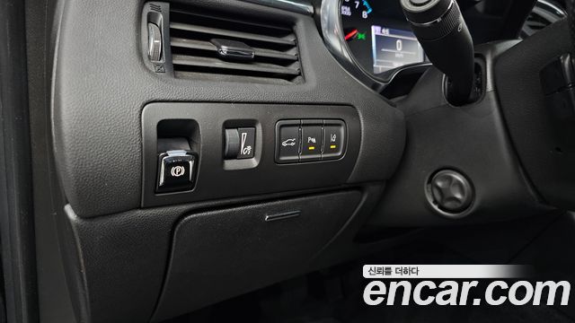 Chevrolet Impala 3.6 Premier 2018 — фото 17
