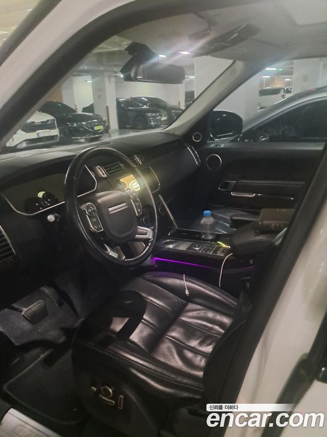 Land Rover Range Rover (IV) 4.4 SDV8 Vogue SE DIESEL 2016 — фото 7