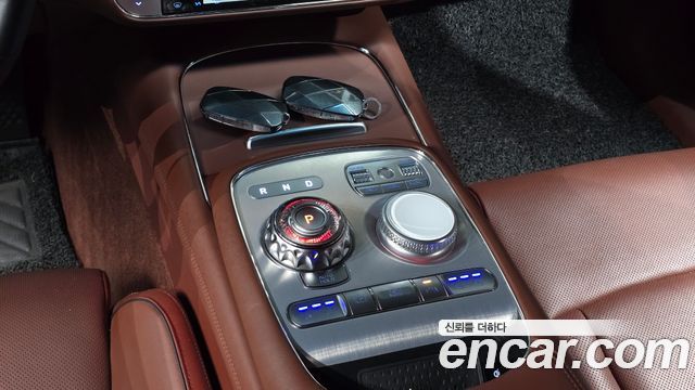 Genesis G90 (RS4) Gasoline 3.5 Turbo e-S/C AWD 2023 — фото 9