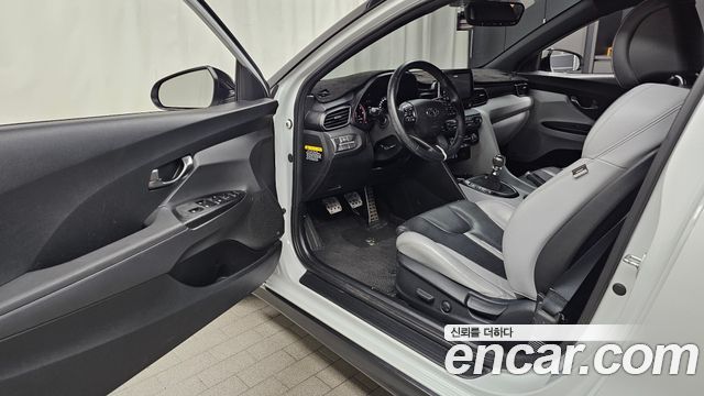 Hyundai Veloster (JS) 1.6 Turbo Sport Core 2019 — фото 10