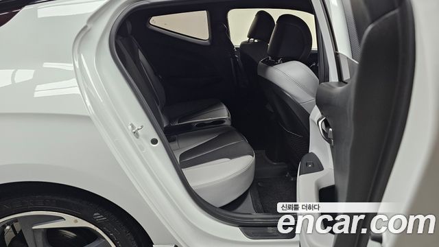 Hyundai Veloster (JS) 1.6 Turbo Sport Core 2019 — фото 11