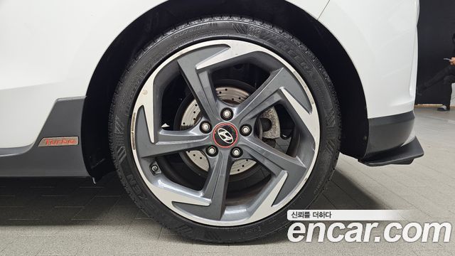 Hyundai Veloster (JS) 1.6 Turbo Sport Core 2019 — фото 21