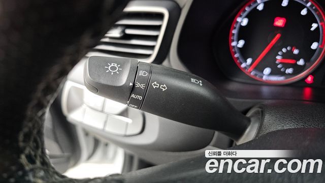 Hyundai Veloster (JS) 1.6 Turbo Sport Core 2019 — фото 27