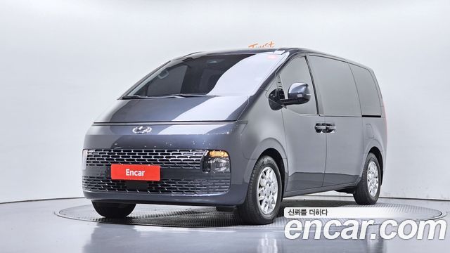 Hyundai Staria Tourer 11-Seater Modern 2022 — фото 1