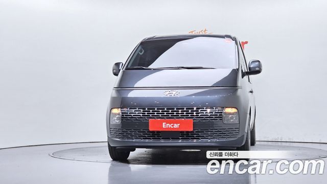 Hyundai Staria Tourer 11-Seater Modern 2022 — фото 3