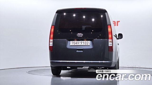 Hyundai Staria Tourer 11-Seater Modern 2022 — фото 4