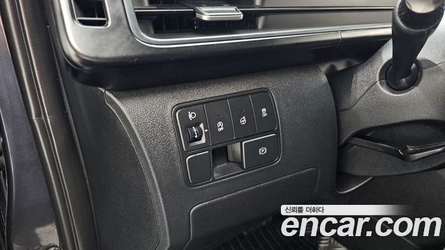 Hyundai Staria Tourer 11-Seater Modern 2022 — фото 16