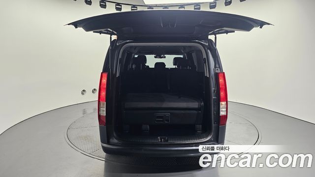 Hyundai Staria Tourer 11-Seater Modern 2022 — фото 20