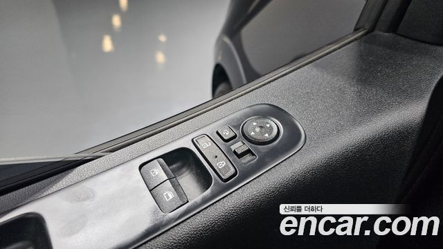 Hyundai Staria Tourer 11-Seater Modern 2022 — фото 27