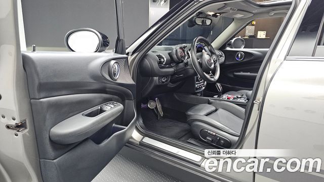MINI Cooper S Clubman Standard 2nd 2020 — фото 10