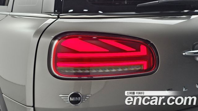 MINI Cooper S Clubman Standard 2nd 2020 — фото 29