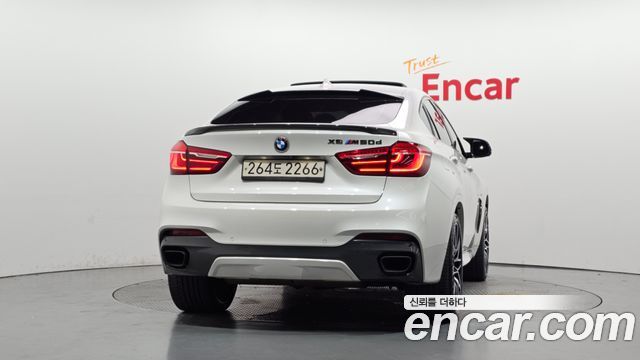 BMW X6 (F16) M50d 2015 — фото 4