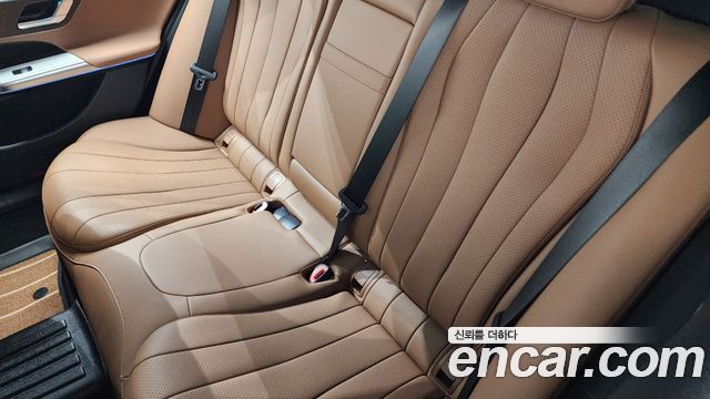Mercedes-Benz E-Class (W214) E200 AMG Line 2026 — фото 12