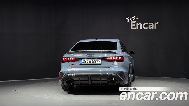 Audi RS3 (8Y) 2.5 TFSI Quattro Carbon Edition 2026 — фото 4