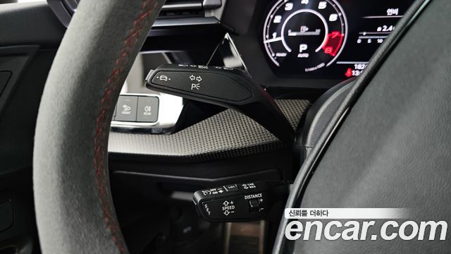 Audi RS3 (8Y) 2.5 TFSI Quattro Carbon Edition 2026 — фото 34
