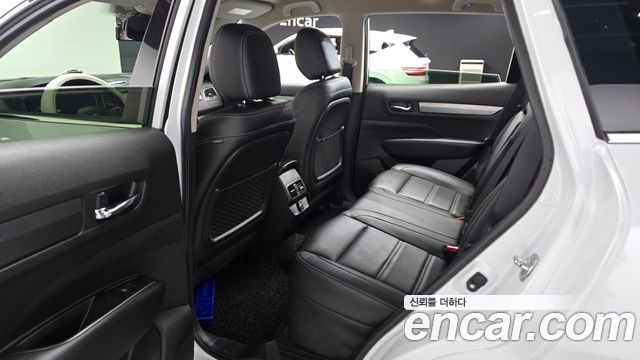 Renault Korea QM6 2.0 LPe SE 2WD 2023 — фото 15