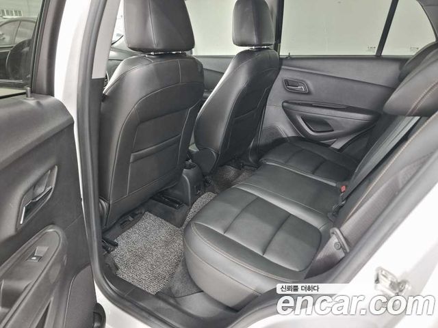 Chevrolet Trax 1.4 Premier 2018 — фото 10